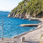 Apartament Lovely In *