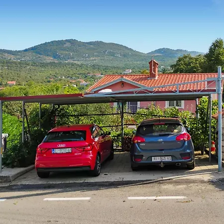 Apartament In With Wifi Hreljin