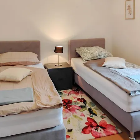 Apartament In With Wifi Hreljin