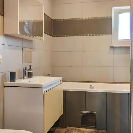 In With Wifi * Hreljin