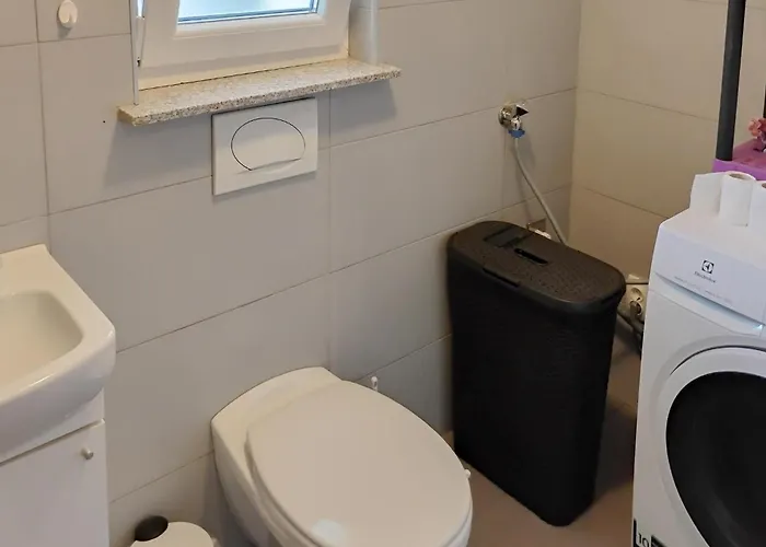아파트 In With Wifi